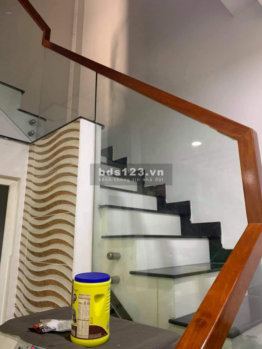 4 lầu mới đẹp hẻm xe hơi Âu Cơ Quận Tân Bình nhỉnh hơn 6 tỷ