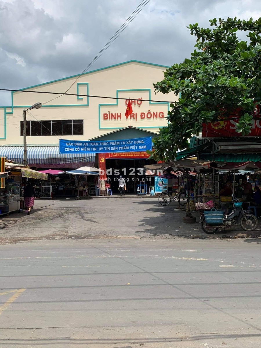 Bán nhà 2 mặt tiền hẻm xe hơi tránh Trương Phước Phan,50m2 , giá 3.85 Tỷ