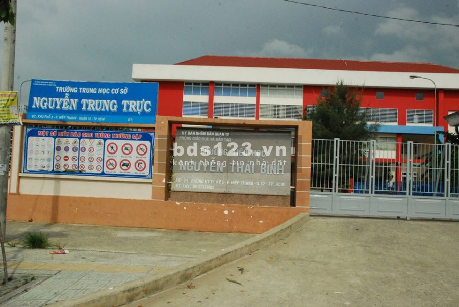 Bán nhà gần chợ, UBND, nhà VHLĐ, P.Hiệp Thành, Quận 12, 60m2, giá RẺ