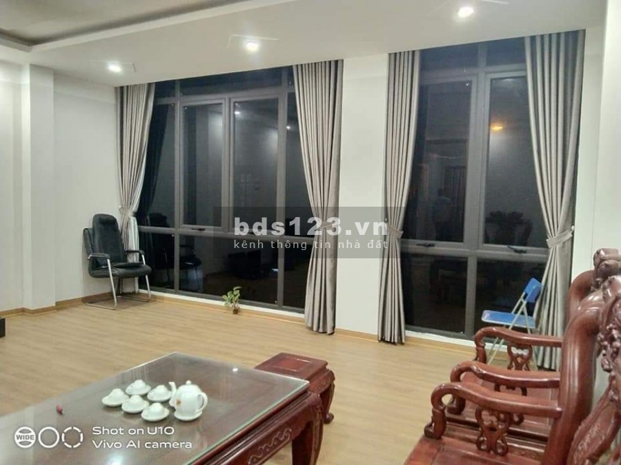 Bán nhà liền kề KĐT Linh Đàm thang máy ô tô tránh
