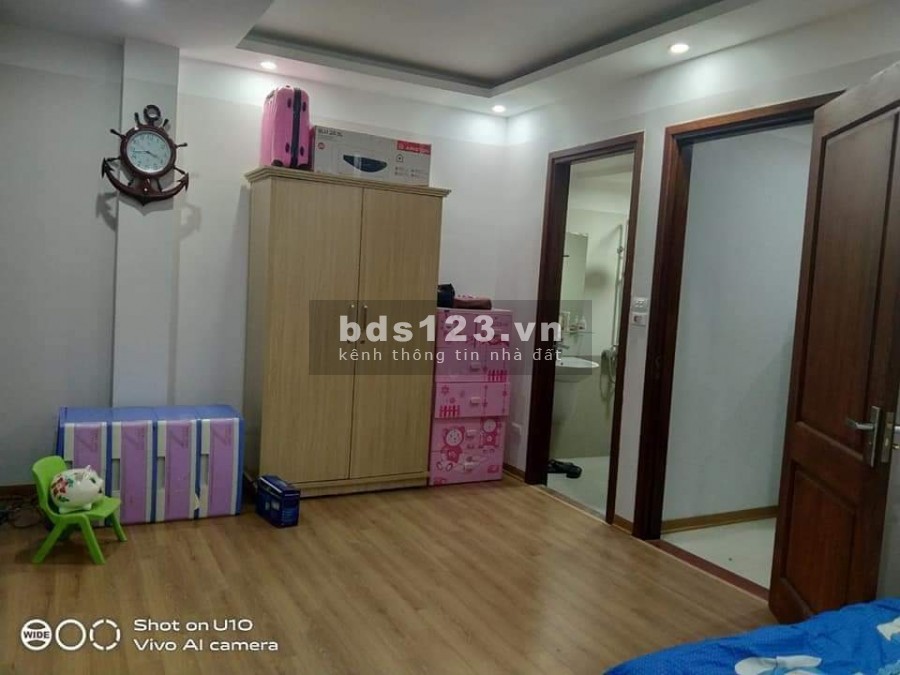 Bán nhà liền kề KĐT Linh Đàm thang máy ô tô tránh
