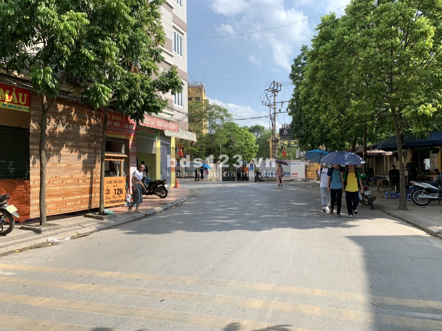 Bán nhà 6 tầng mặt đường Trâu Quỳ, có 15 phòng trọ, kinh doanh tốt