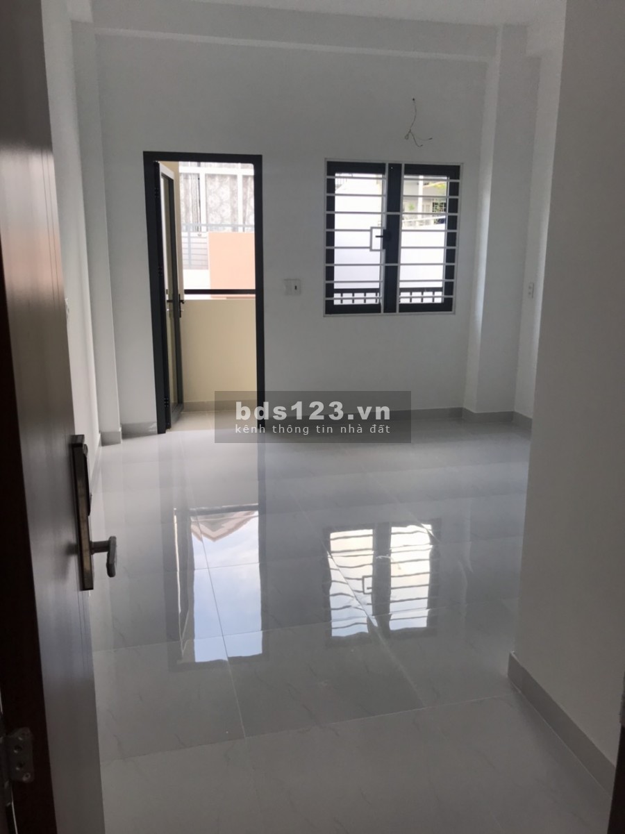 Nhà nguyên căn mới xây có thang máy-D1 Bình Thạnh