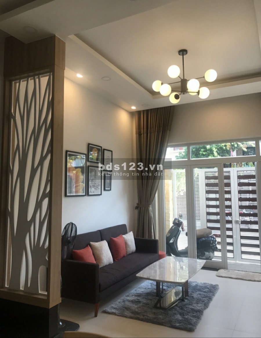 Bán nhà 4 tầng 02 Hồng Lĩnh, p. Phước Hòa, tp. Nha Trang