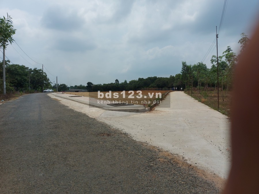 836tr/124m2 đất thổ cư cần ra gấp, sổ riêng, bao công chứng