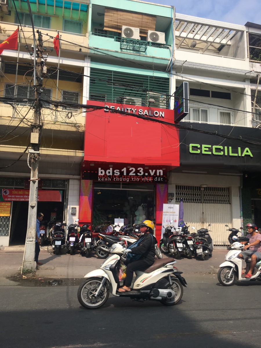 Nguyễn Văn Thương, Phường 25, Quận Bình Thạnh. DT: 4 x 20. 1L