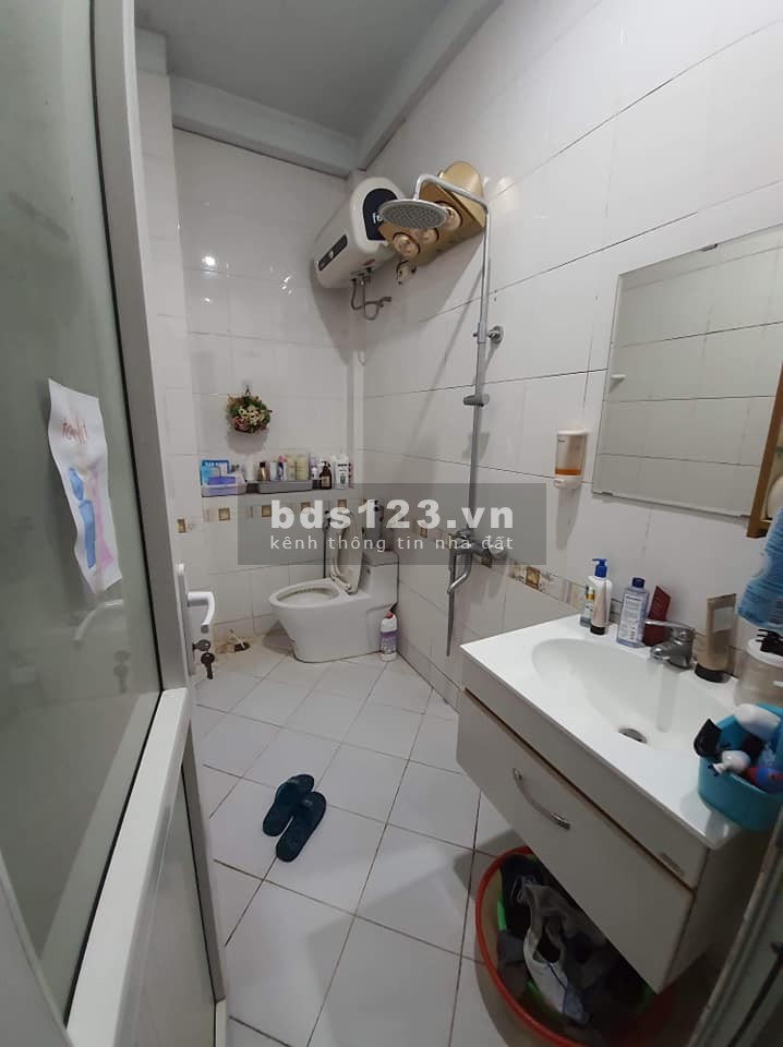 NHÀ PHỐ KIM ĐỒNG 45M2, Ô TÔ TRÁNH, PHÂN LÔ, DÂN TRÍ CAO, KD VP, GIÁ 5.5 TỶ