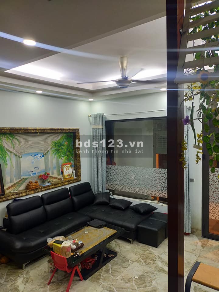 Bán nhà phố Cổ Linh, Bát Khối, Long Biên, Hà Nội.