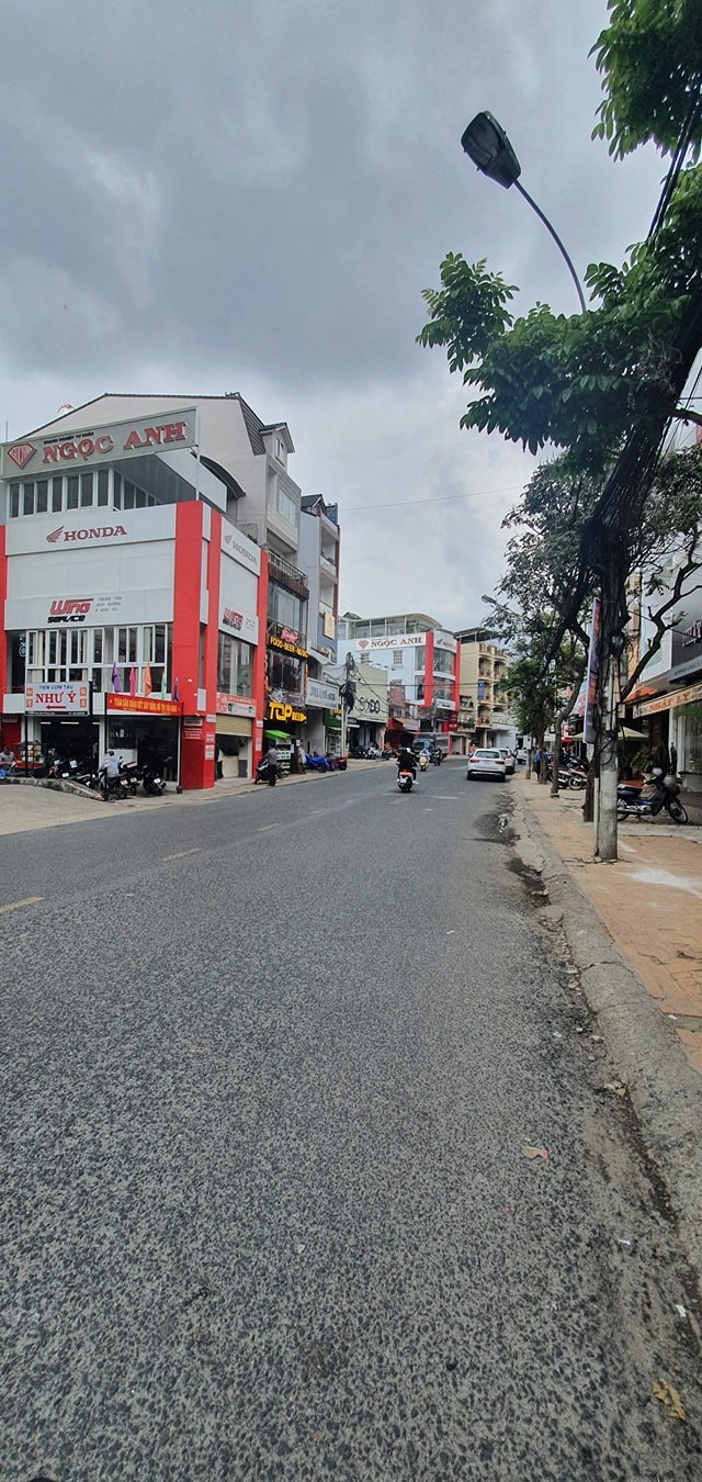 Bán nhà MT kinh doanh Phan Đình Phùng, Phường 2, Đà Lạt