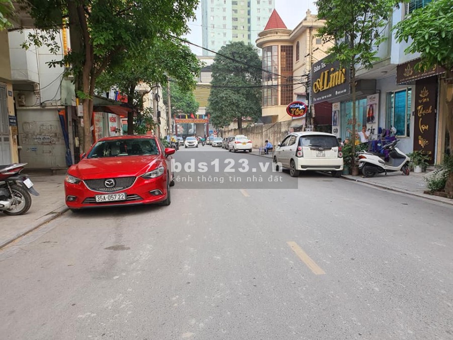 Phân lô ô tô tránh nhau, kinh doanh đỉnh, vị trí siêu đẹp, nhà 3 tầng đúc thật