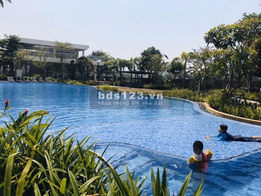 Căn 2PN chung cư cao cấp Palm Heihst cần cho thuê, vào ở ngay giá 13 triệu/tháng.