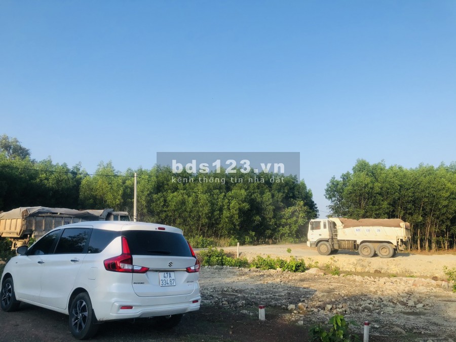 BÁN ĐẤT NÊN KCN ĐẤT ĐỎ " HOT NHẤT BRVT"