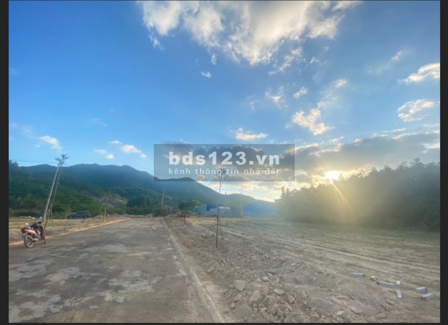 Chốn Bồng Lai Tiên Cảnh Tại Trung Tâm Phú Mỹ Giá Chỉ 1.9tr/m2 Diện Tích 500m2