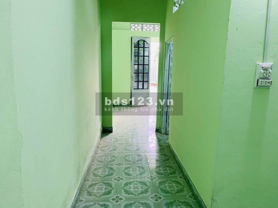 Cần tiền xoay vốn mùa dịch, bán căn nhà tại Tân Hiệp 53.4m2 giá 1 tỷ 300TR, shr