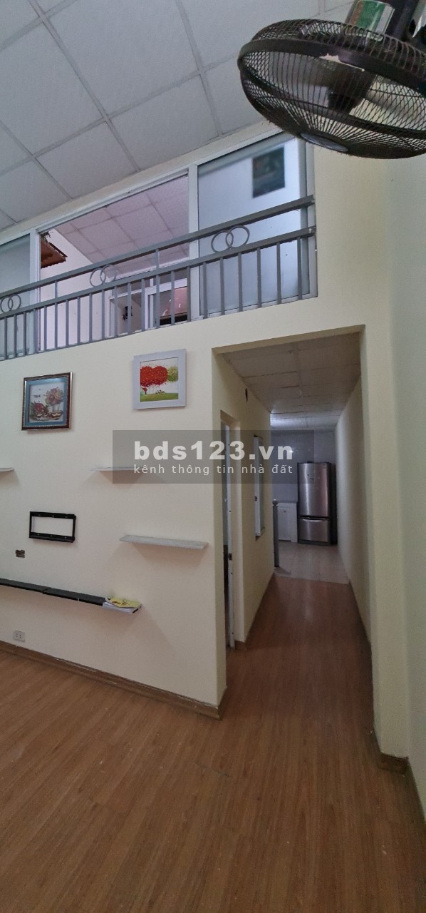 Cho Thuê nhà Nhà Đầm Hồng (Ngõ 93 Hoàng Văn Thái). 55m2 x 2 tầng. Ô tô 7 chỗ. ĐH, NL, TL, MG.