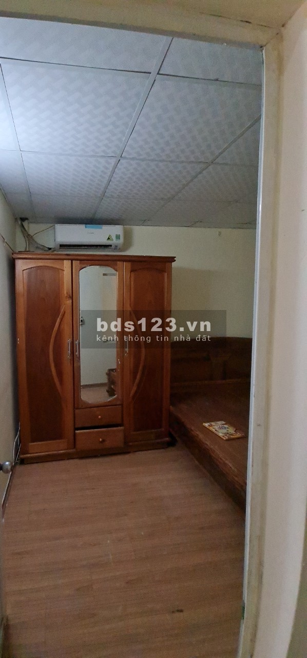 Cho Thuê nhà Nhà Đầm Hồng (Ngõ 93 Hoàng Văn Thái). 55m2 x 2 tầng. Ô tô 7 chỗ. ĐH, NL, TL, MG.