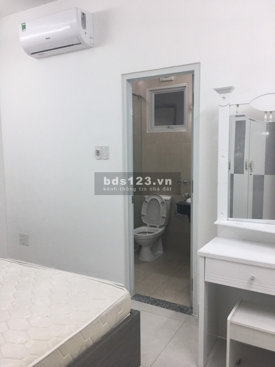 Cần cho thuê căn hộ cao cấp Tara Riverside - Quận 8.