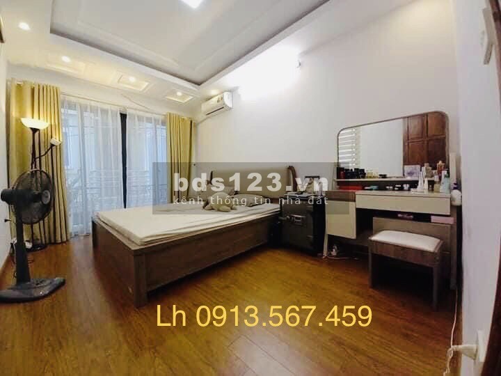 Mặt tiền lớn 10.8m Lô góc Kinh doanh Đường Lý Sơn Giá 4.8 tỷ