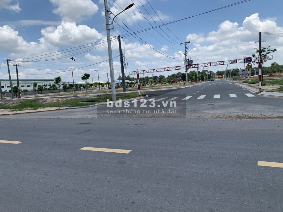Đất tốt giá rẻ lợi nhuận cao, thổ cư 100%, sổ hồng riêng, thanh toán 50% xây dựng ngay