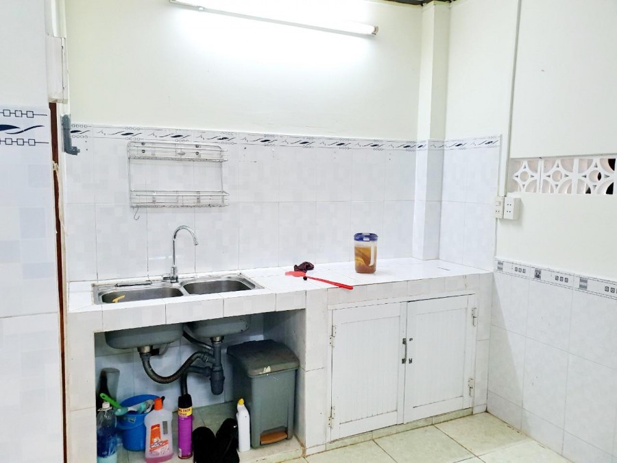 Cho thuê nhà (4*16.8m/gác/2PN) hẻm 2549 gần MT đường Phạm Thế Hiển P7 Q8