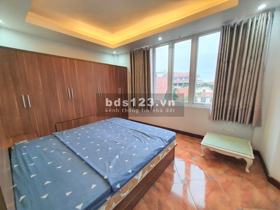 Bán nhà phố Lạc Long Quân. Ô tô, Kinh doanh, MT5.6m, 172m2, 23 tỷ