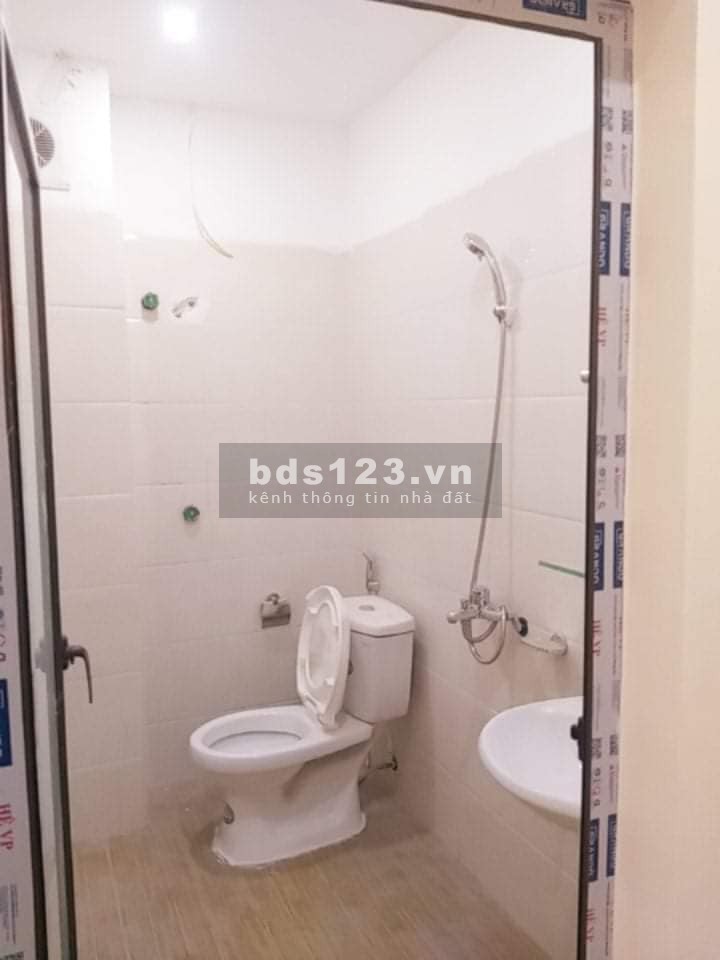 Mỹ Đình nhà 47m2, mặt tiền thoáng rộng 4.6m giá chỉ 2 tỷ hơn, cực hiếm.