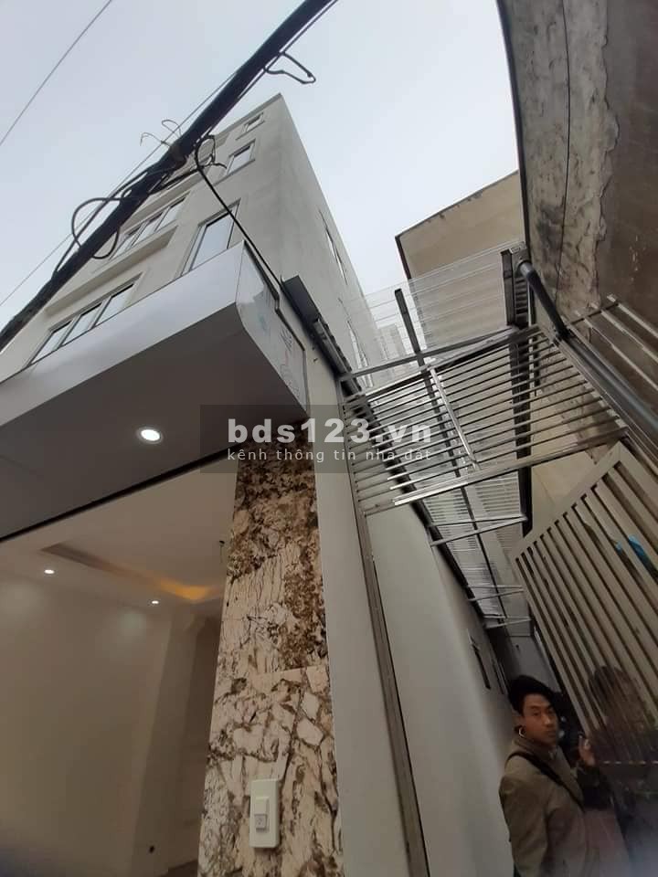 Nhỉnh 4 tỷ, 42m2 lô góc Hà Đông mới tinh, 3 mặt thoáng, ô tô, khu vực đang phát triển mạnh