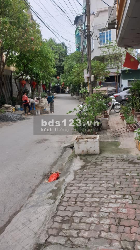 Mậu Lương – Hà Đông Ô tô đỗ trước cửa nhà, 33m2, 5 tầng, 6.2 mét mặt, Nhỉnh có 4 tỉ.