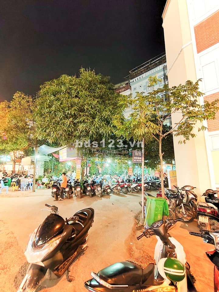 Bán đất tặng nhà cấp 4 ngõ thông Nguyễn Văn Lộc, Trần Phú, Làng Việt Kiều Châu Âu
