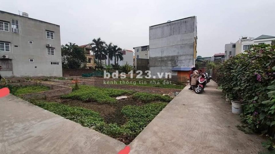 Bán đất Phúc lợi 43m2, Mặt tiền 4.5m, Giá 1.85 tỷ