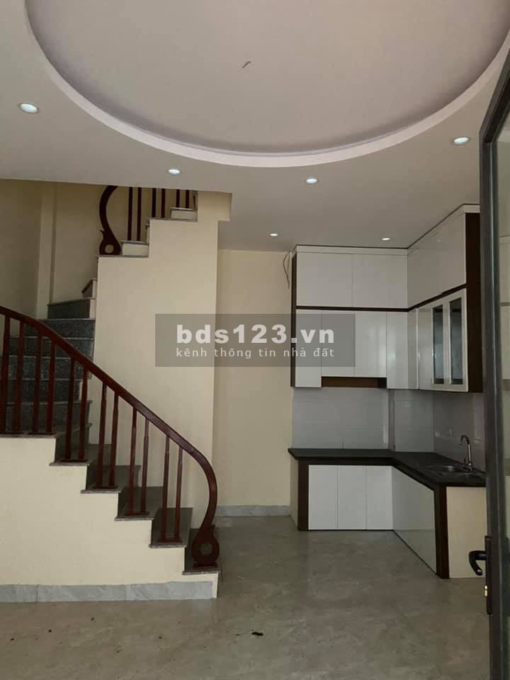 Mỹ Đình nhà 47m2, mặt tiền thoáng rộng 4.6m giá chỉ 2 tỷ hơn, cực hiếm.