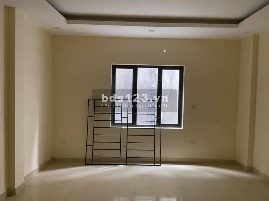 Mỹ Đình nhà 47m2, mặt tiền thoáng rộng 4.6m giá chỉ 2 tỷ hơn, cực hiếm.