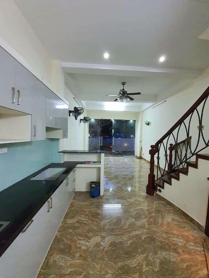 Vũ Trọng Phụng kinh doanh, nhà đẹp 38m2 5 tầng nhỉnh 4 tỷ, lh 0973406426