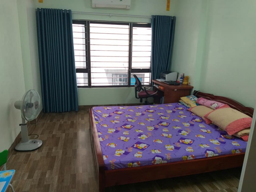 Bán nhà Nam Từ Liêm, 5 tầng x 30-33m2 3.35 tỷ 10m tới đường Hồ Tùng Mậu, ngõ ô tô tránh