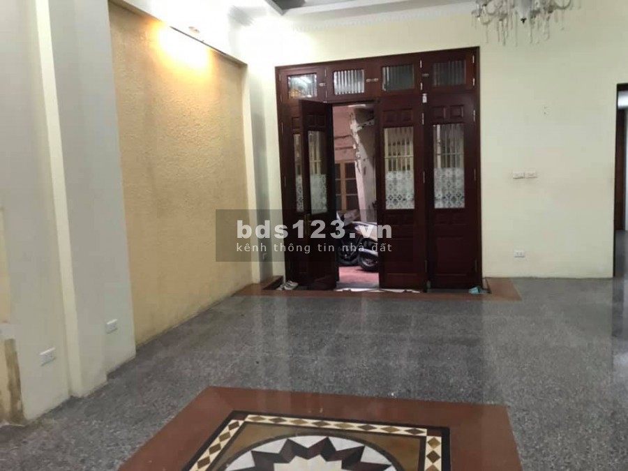 Bán nhà riêng 4 tầng, 80m2, 8 phòng ngủ + 4wc, gần hồ Gươm - 80m, 15 tỷ