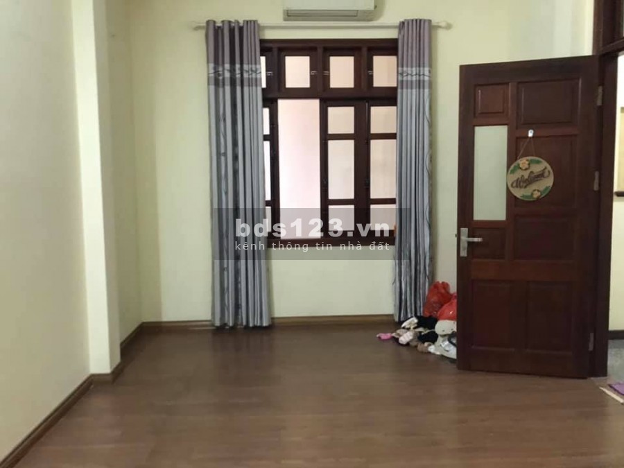 Bán nhà riêng 4 tầng, 80m2, 8 phòng ngủ + 4wc, gần hồ Gươm - 80m, 15 tỷ