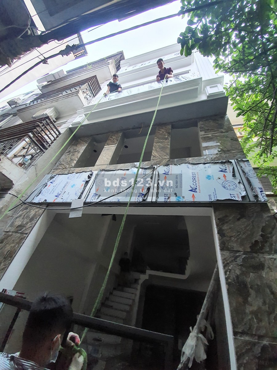 Bán nhà đại từ, viên hồ linh đàm, hà nội, diện tích vuông 45m,xây 5 tầng, giá nhỏ 4,7 tỷ.