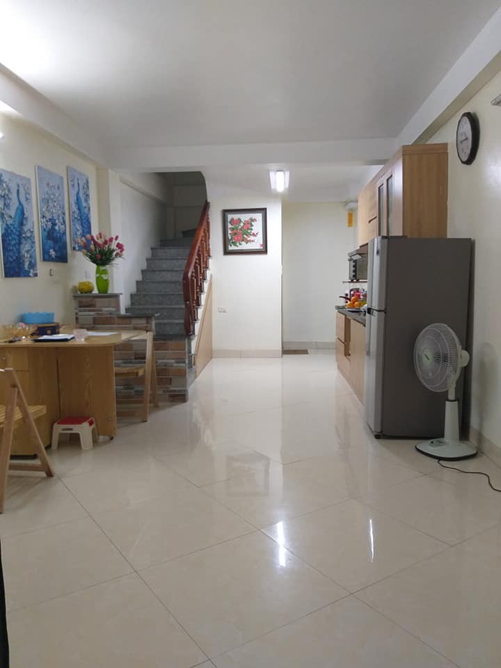 Bán nhà Nam Từ Liêm, 5 tầng x 30-33m2 3.35 tỷ 10m tới đường Hồ Tùng Mậu, ngõ ô tô tránh