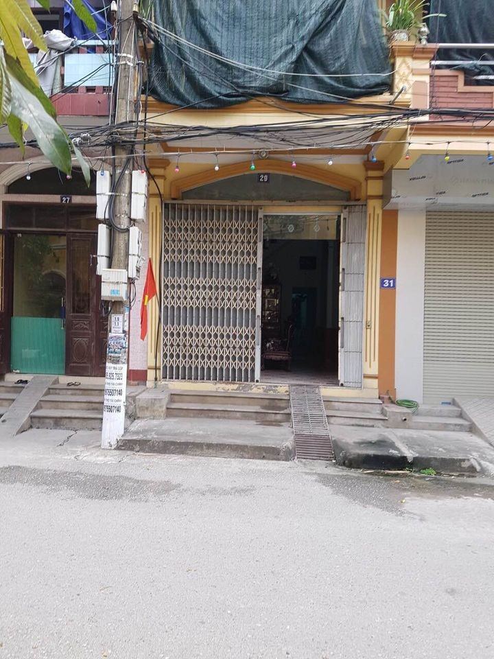 Bán nhà 3 tầng tại Lê Hồng Hồng Phong thành phố Ninh Bình