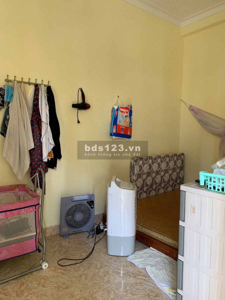 Nhà 2 tầng 60m2 chỉ 900tr tại Hùng Vương, Hồng Bàng