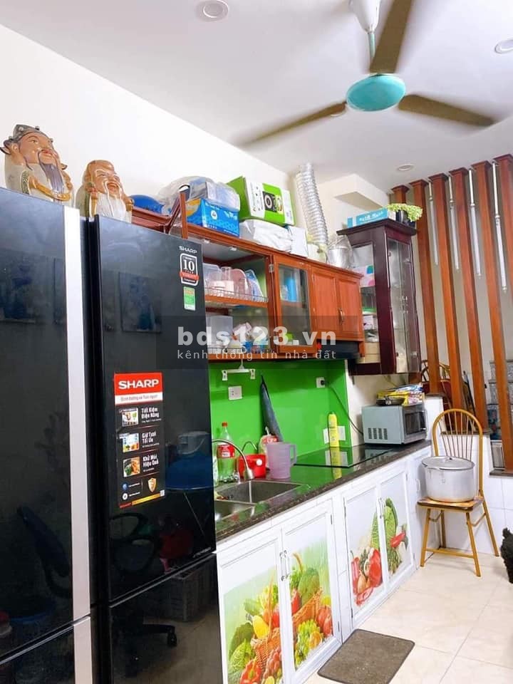 Gần đường Hoàng Mai, vài bước ô tô, ngõ siêu rộng, 36m2, 4 tầng tự xây, 3 pn, giá 2.7 tỷ