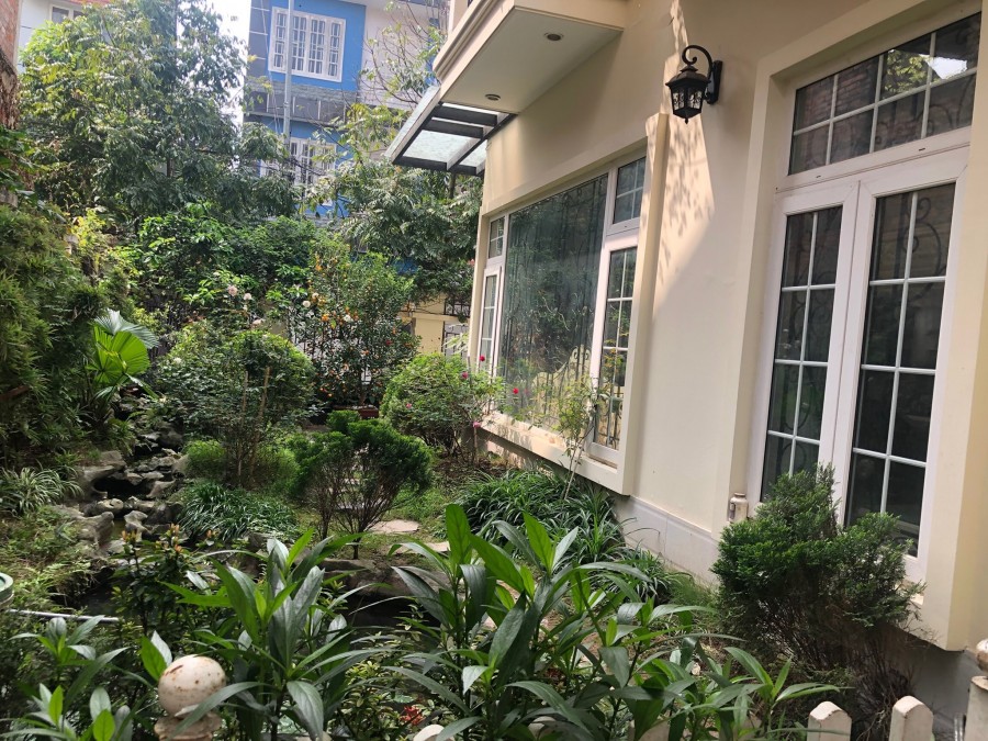 VẠN PHÚC - HÀ ĐÔNG - SIÊU PHẨM BIỆT THỰ SÂN VƯỜN - ĐẲNG CẤP - THIẾT KẾ TÂN CỔ ĐIỂN – 200M 3T - MT13 - GIÁ 20 TỶ
