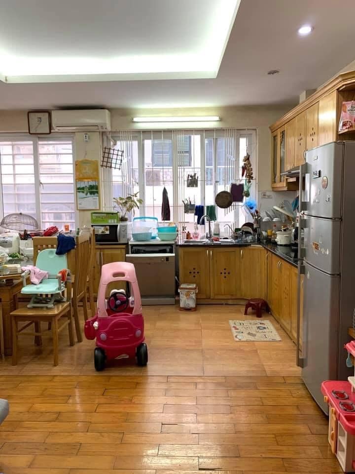 Vũ Trọng Phụng kinh doanh, nhà đẹp 38m2 5 tầng nhỉnh 4 tỷ, lh 0973406426