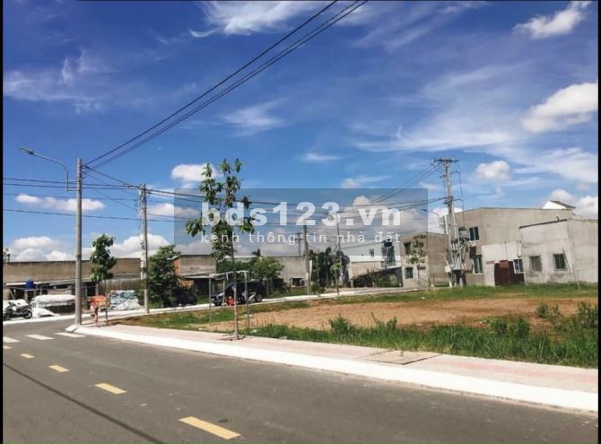 Bán lô đất 2 mặt tiền trước sau 5x25=125m2 giá 1 tỷ 500 triệu sổ hồng riêng