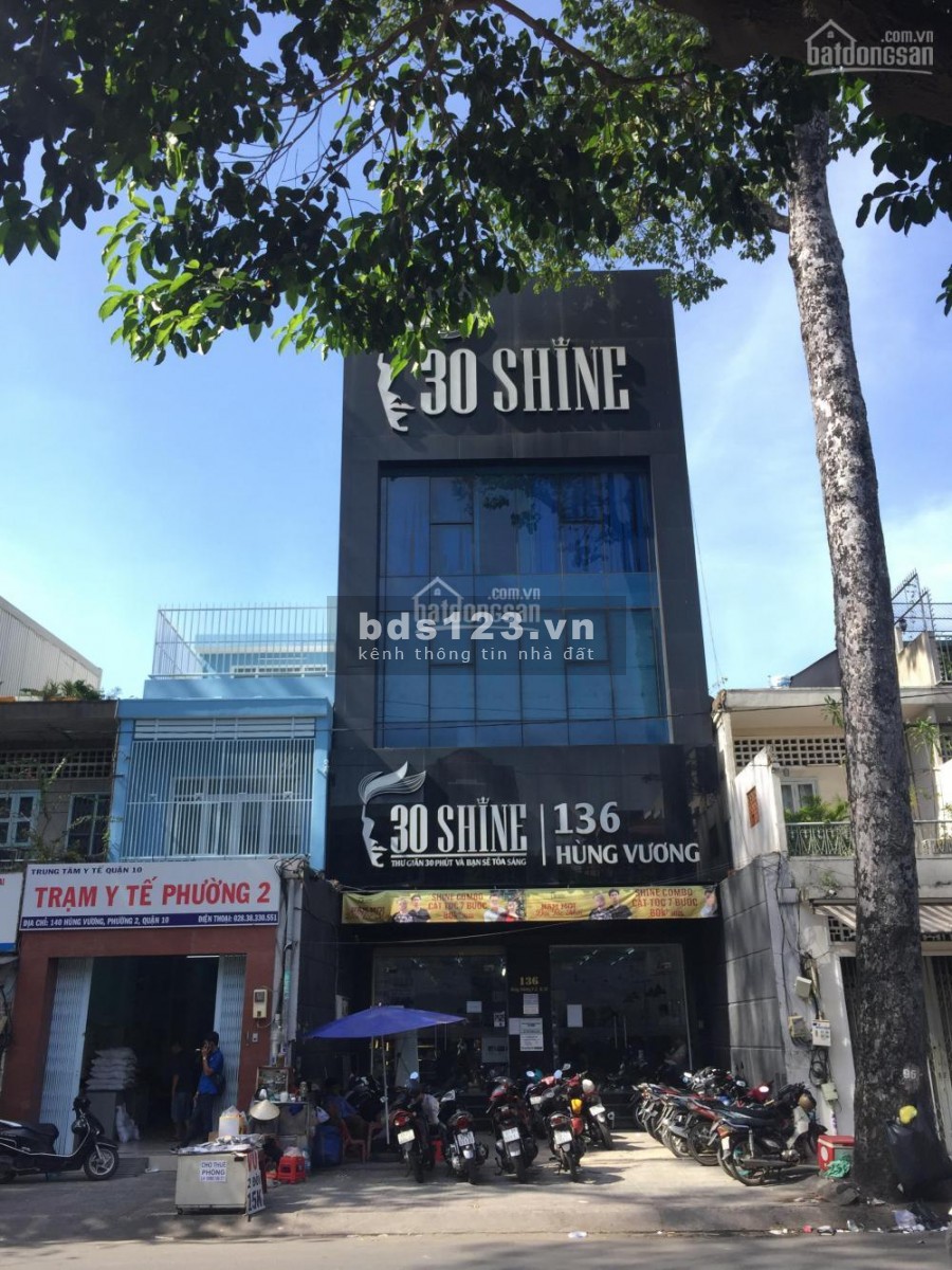 Cho thuê toà nhà 136 138 Hùng Vương P2Q10, 8x20m, trệt 4 lầu, 150tr / tháng