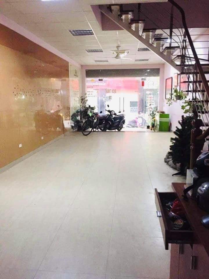 Cực rẻ, MP Trần Cung, 75m, 4 tầng, MT 5m, kinh doanh đỉnh, giá 12.6 tỷ