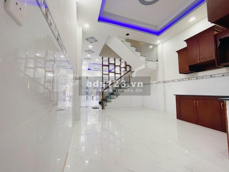 Bán nhà 4 tầng, 4x14 hẻm xe hơi Hồ Học Lãm 4ti9