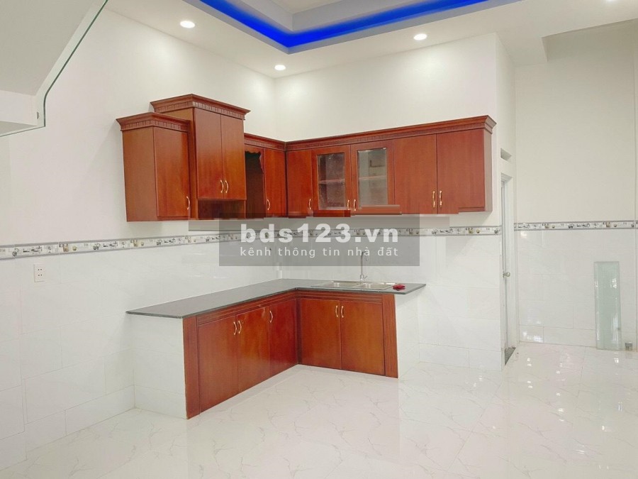 Bán nhà 4 tầng, 4x14 hẻm xe hơi Hồ Học Lãm 4ti9