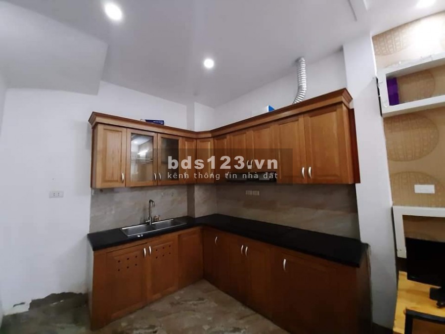 Nhà hiện đại Ngọc Thuỵ Long Biên, full công năng, an sinh thuận tiện, giá yên thương