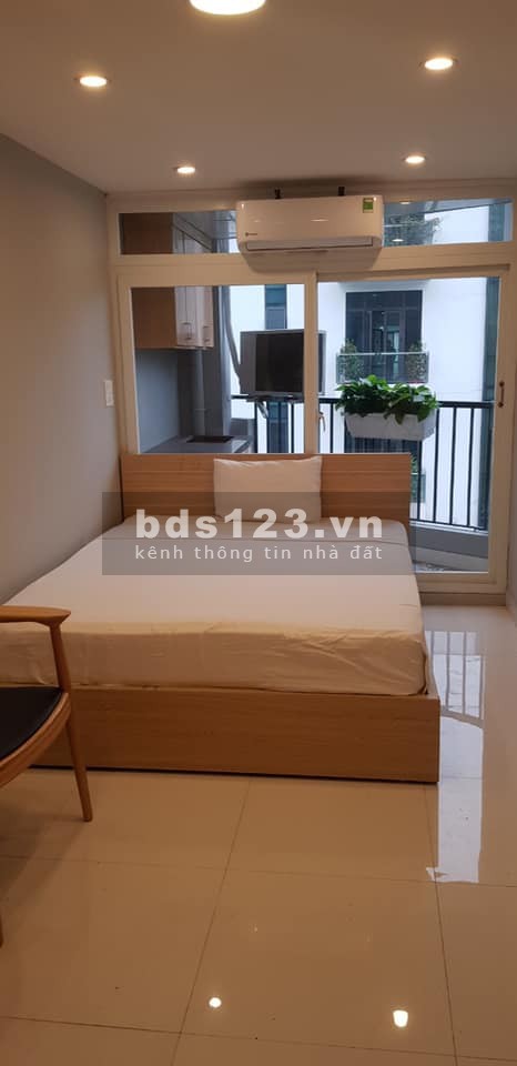 Bán Tòa Nhà dịch vụ Phố Trung Hoà diện tích 124m2 xây mới 9 tầng.